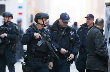 الشرطة الأمريكية في موقع الحادث