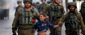 جيش الاحتلال الإسرائيلي يعتقل فلسطيني 