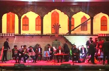 أحد العروض الموسيقية بمسرح الديرة بالبصرة 