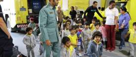 اطفال الروضة يتعرفون على مهام دفاع مدني عجمان‎