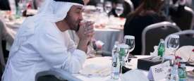 محمد بن زايد يحضر جانبا من مؤتمر 