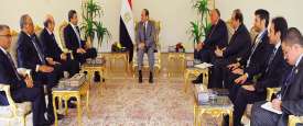 لقاء وزير الخارجية الإمارتى بالمسئولين بمصر