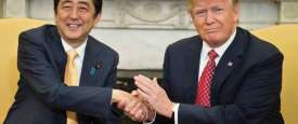 الرئيس الأمريكي دونالد ترامب ورئيس الوزراء الياباني شينزو آبي