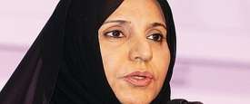 الشيخة فاطمة بنت مبارك رئيسة الاتحاد النسائي