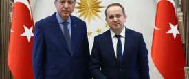 أردوغان خلال استقبال أونال عام 2016
