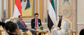 محمد بن زايد والرئيس الإندونيسي