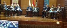 لقاء وزير المالية