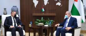 السفير ورئيس الوزراء