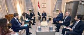 لقاء السيسي والوزير الفرنسي