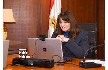 وزيرة الهجرة