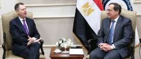 وزير البترول والسفير الإسباني