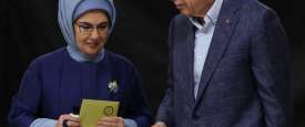 أردوغان وزوجته ينتخبان