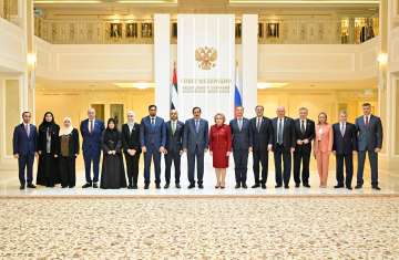 阿联酋与俄罗斯联邦审查议会合作
