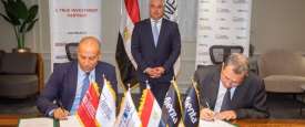 توقيع عقد المصنع