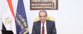 وزير الاتصالات المصري