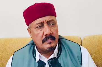 زعيم قبائل أزوية الليبية