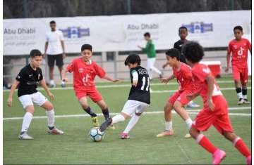 افتتاح بطولة زايد بن هزاع لأشبال كرة القدم