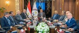 اجتماع وزير الإنتاج الحربي
