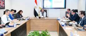 ياسمين فؤاد مع بعثة صندوق النقد 