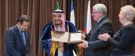  دكتوراه فخرية لـ