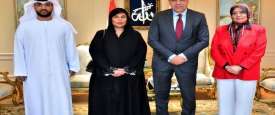 لقاء وزير الطيران والسفيرة الإماراتية