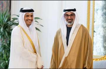  لقاء الشيخ محمد بن عبد الرحمن و الشيخ خالد بن محمد بن زايد
