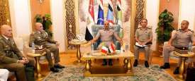 لقاء رئيس الأركان المصري والقائد الإيطالي