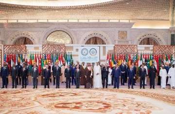 القمة العربية الطارئة