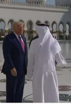 ترامب في مسجد الشيخ زايد