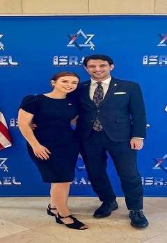 يارون ليشينسكي وسارة ميلجريم