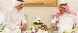 الملك سلمان والشيخ القطري 