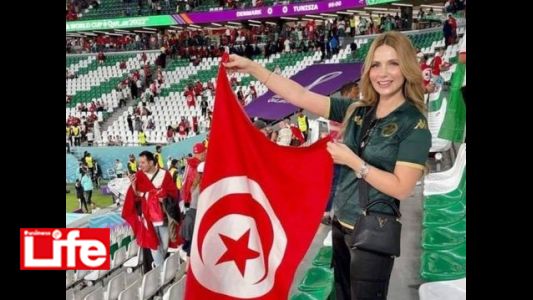 Look.. The wife of a Tunisian player steals the limelight at the Qatar 2022 World Cup